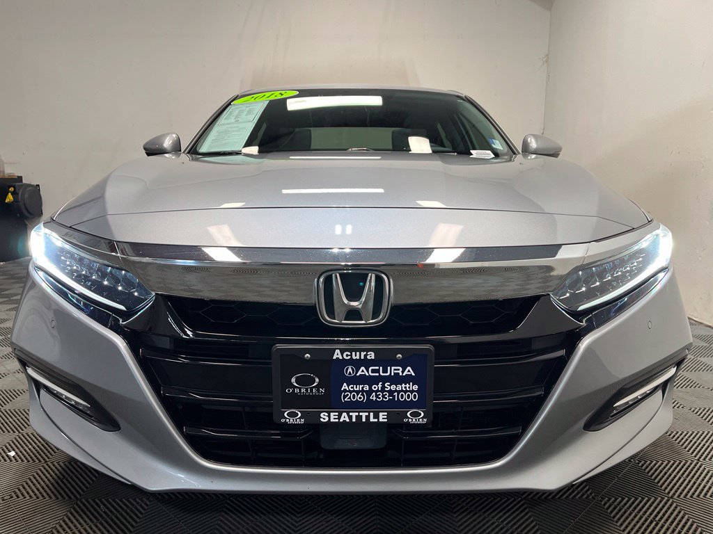 Used 2018 Honda Accord Touring image 4