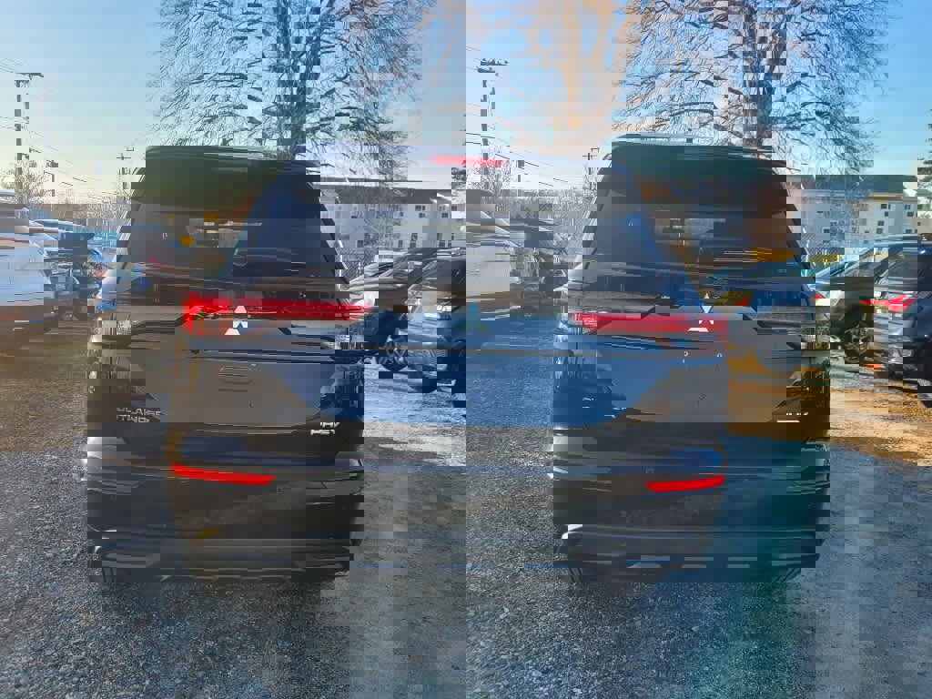 New 2024 Mitsubishi Outlander ES image 4