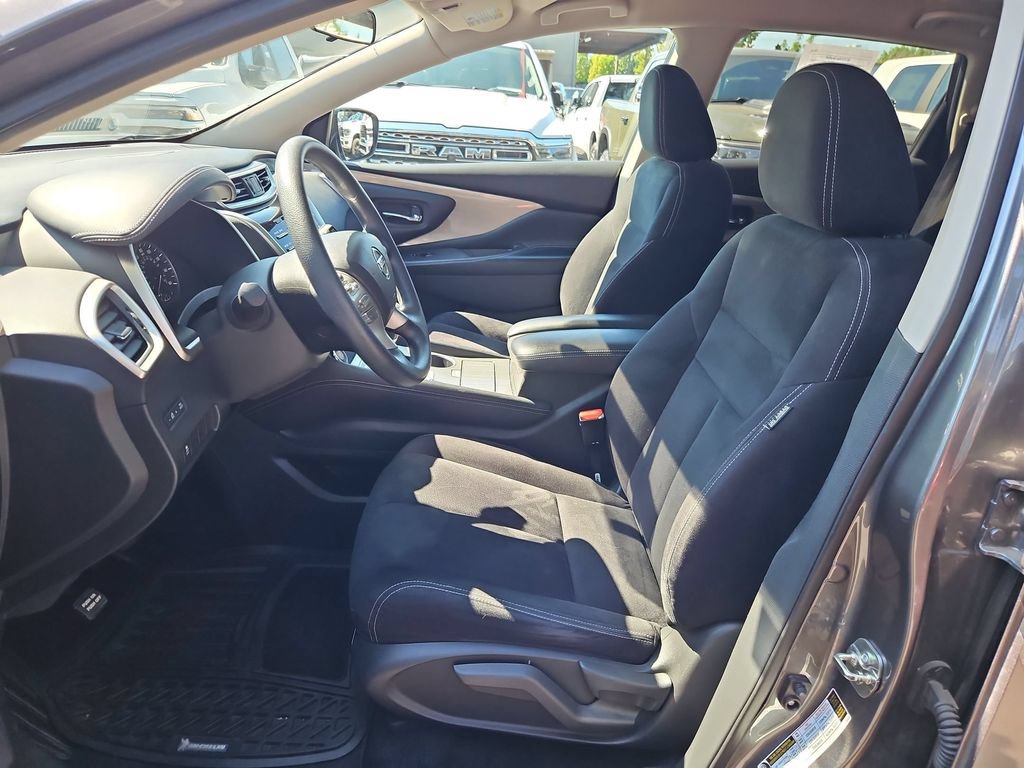Used 2016 Nissan Murano S AWD/4WD image 12