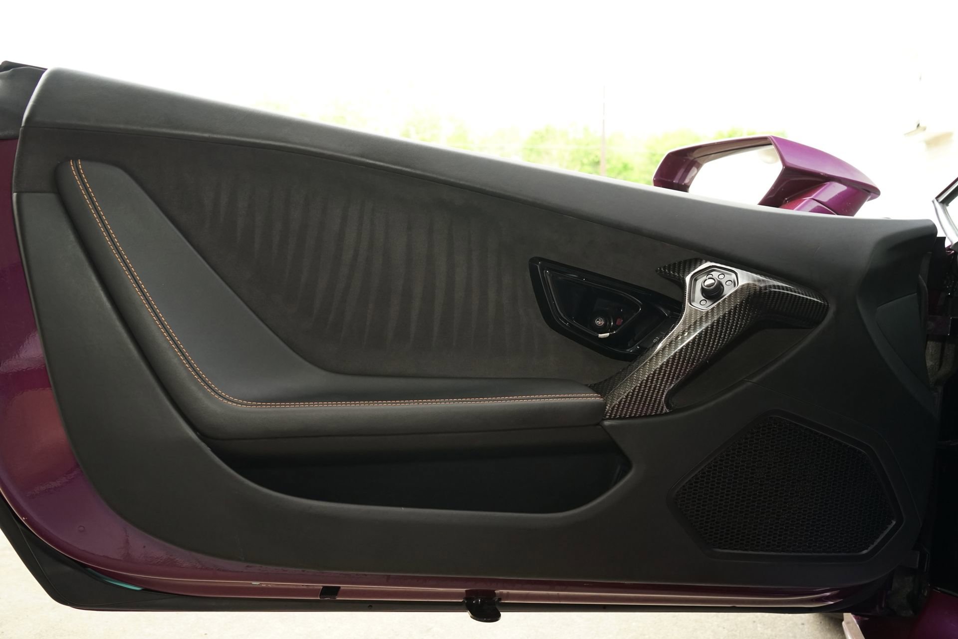 Used 2016 Lamborghini Huracan LP 610-4 image 27