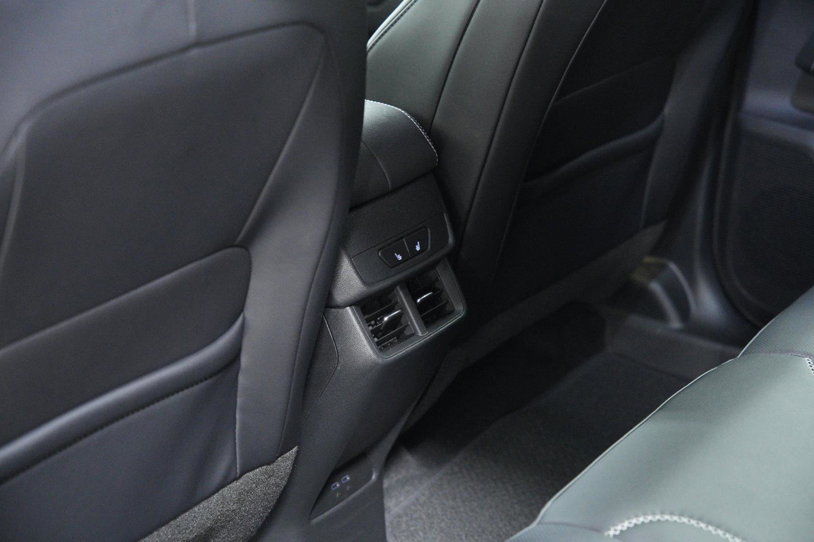 New 2026 GMC Terrain Denali image 22