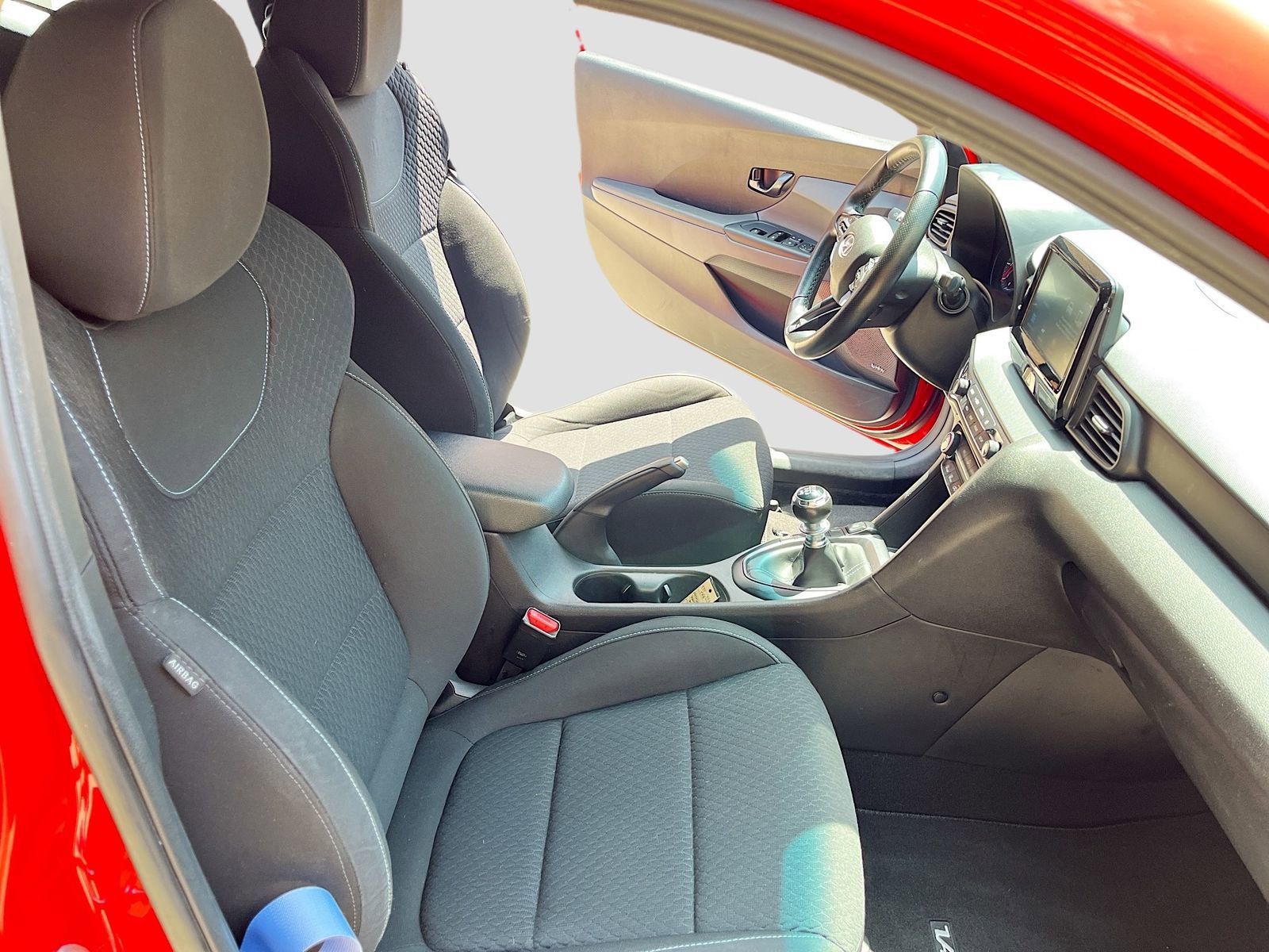 Used 2020 Hyundai Veloster N w/ Performance Package image 7