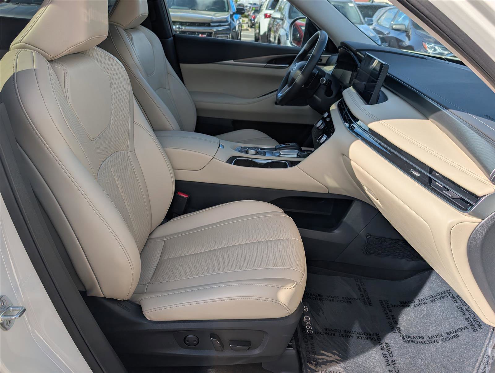 Used 2023 INFINITI QX60 Luxe w/ Cargo Package image 11