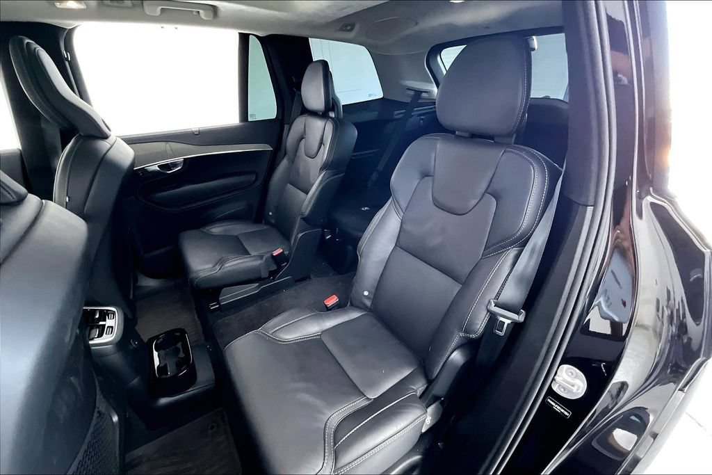 Used 2025 Volvo XC90 T8 Ultra w/ Lounge Package AWD/4WD image 34