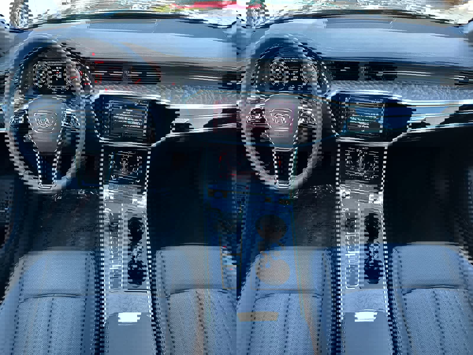 Used 2025 Audi A6 Premium Plus w/ Premium Plus Package image 3