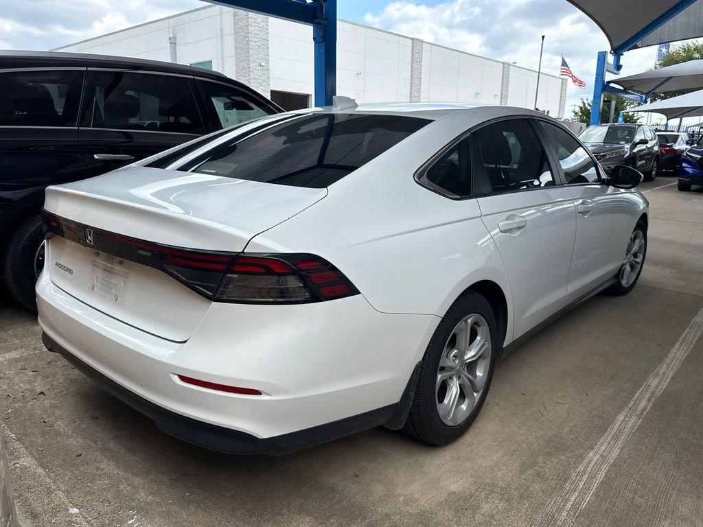 Used 2023 Honda Accord LX image 7