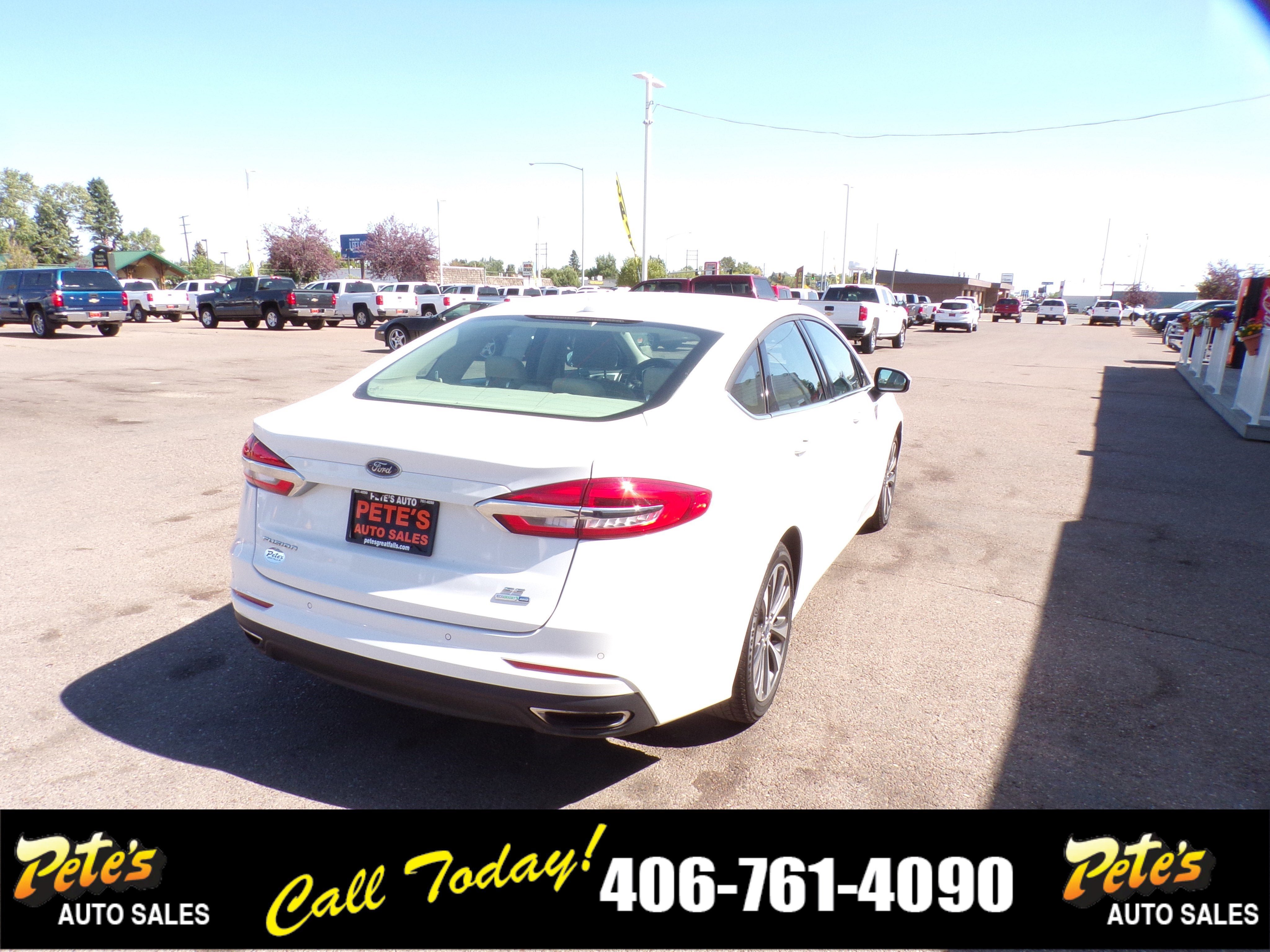 Used 2019 Ford Fusion SE AWD/4WD image 4