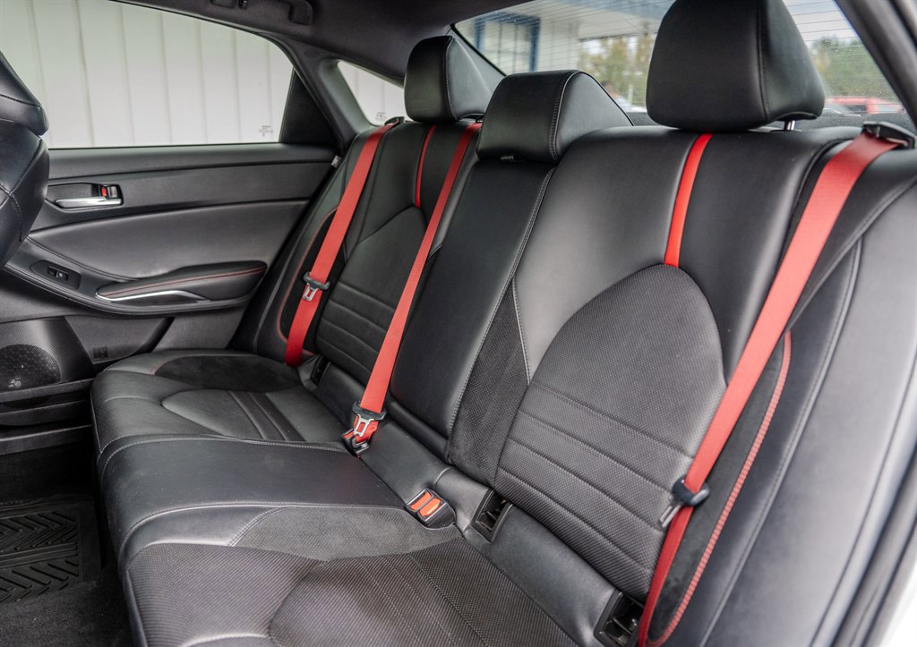Used 2020 Toyota Avalon TRD image 27