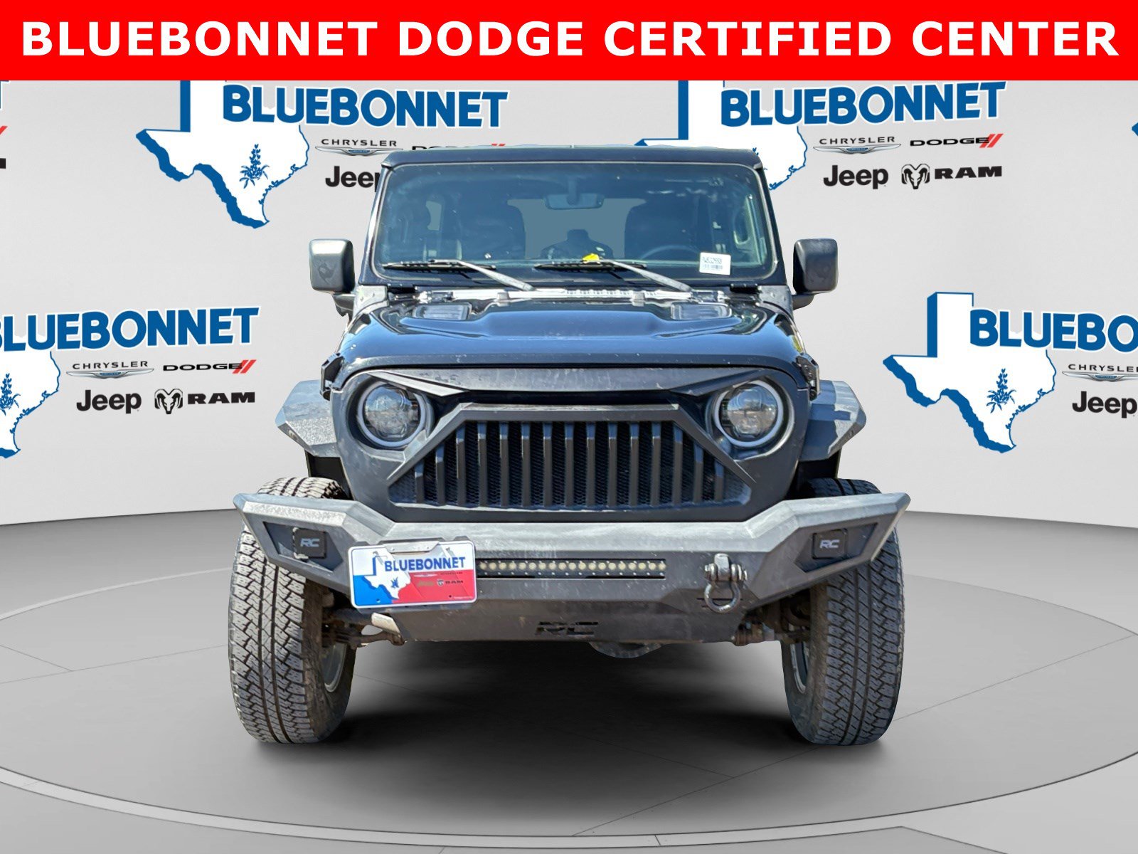 Used 2019 Jeep Wrangler Unlimited Rubicon AWD/4WD image 2