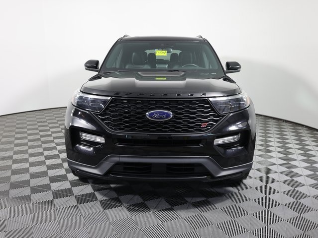 Used 2022 Ford Explorer ST w/ Equipment Group 401A image 2