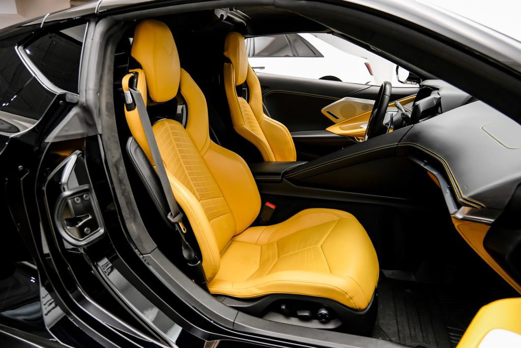 Used 2021 Chevrolet Corvette Stingray Premium Cpe w/ Engine Appearance Package RWD image 47