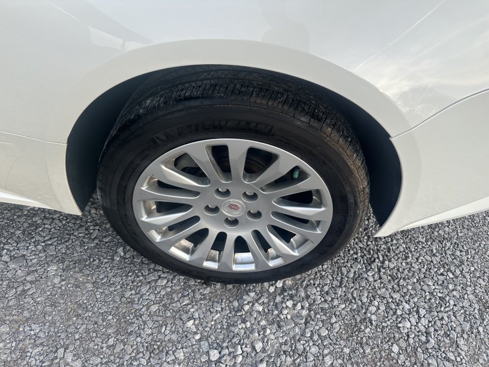 Used 2013 Cadillac CTS AWD Coupe image 19