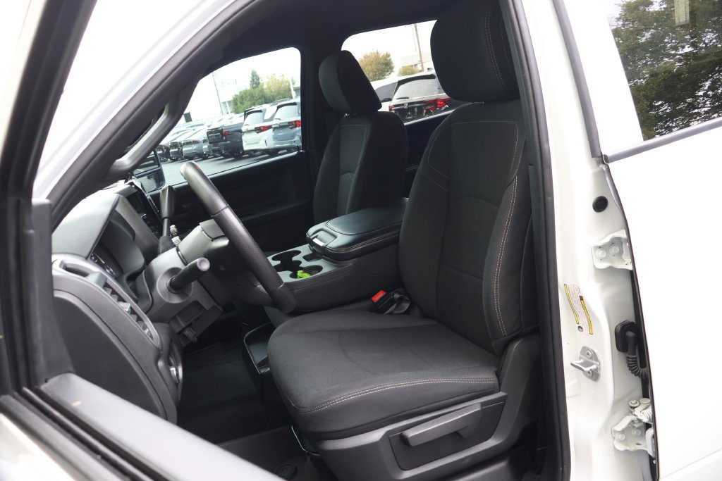 Used 2025 RAM 3500 Tradesman AWD/4WD image 33