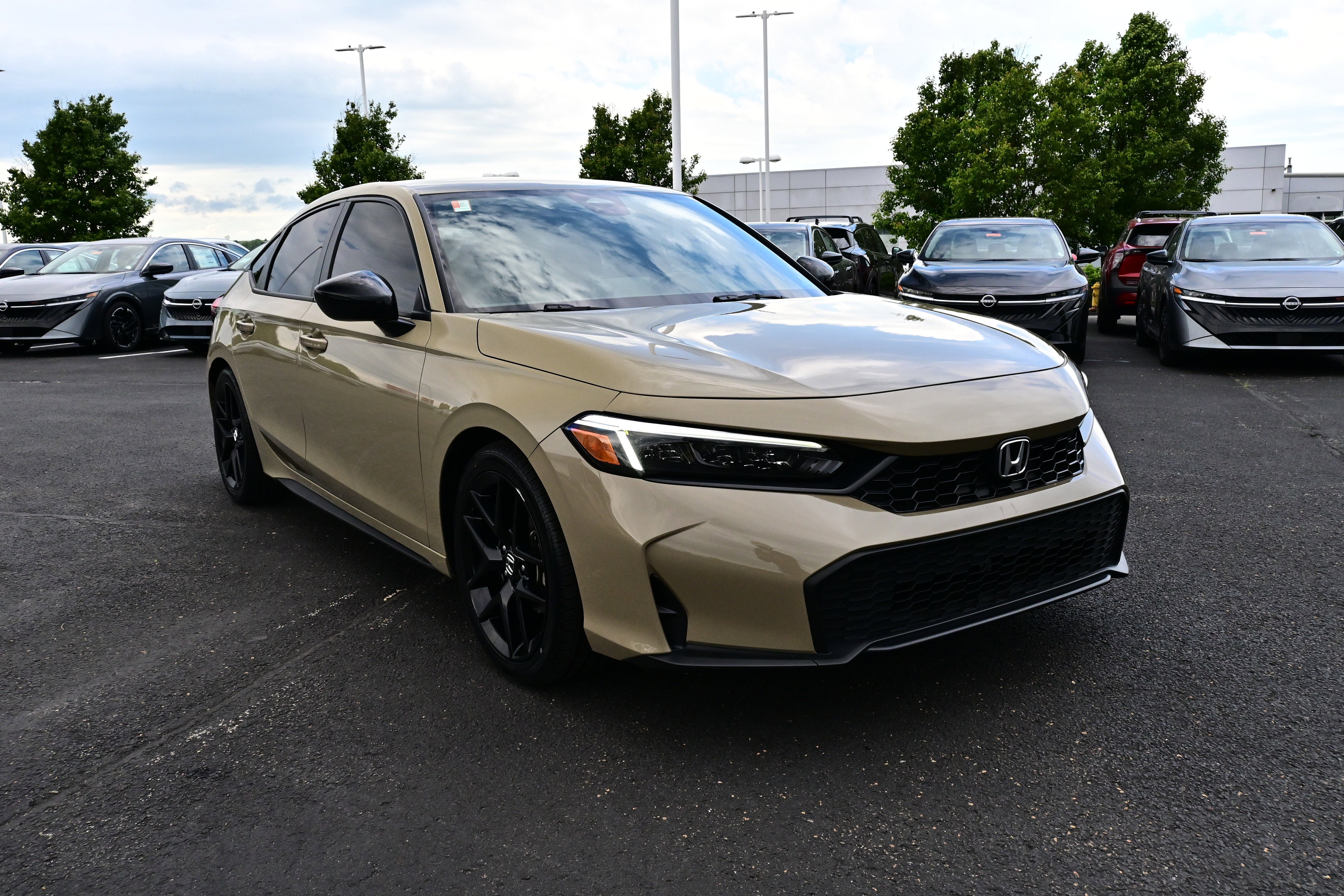 Used 2025 Honda Civic Sport video 2
