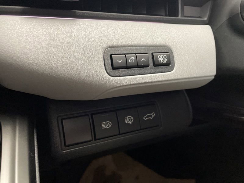 New 2026 Subaru Solterra image 23