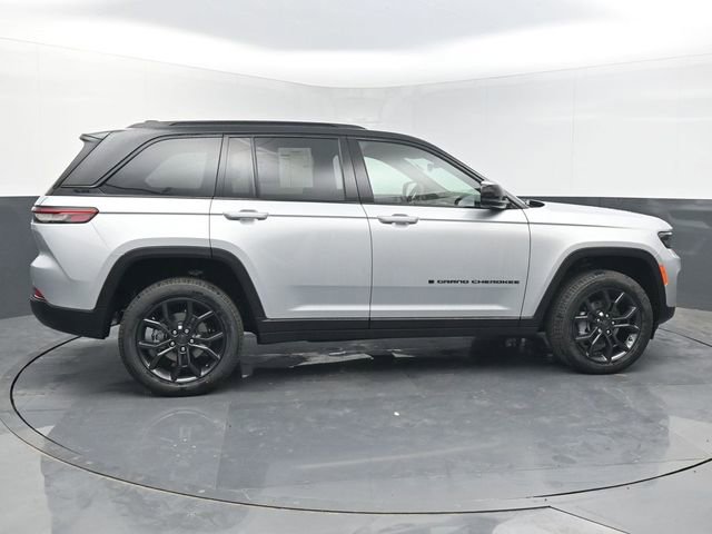 New 2025 Jeep Grand Cherokee Limited AWD/4WD image 6