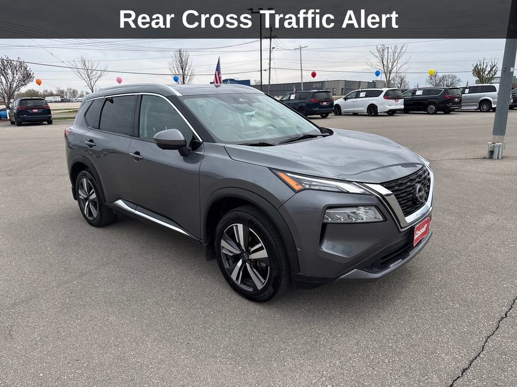 Used 2023 Nissan Rogue SL w/ SL Premium Package image 9