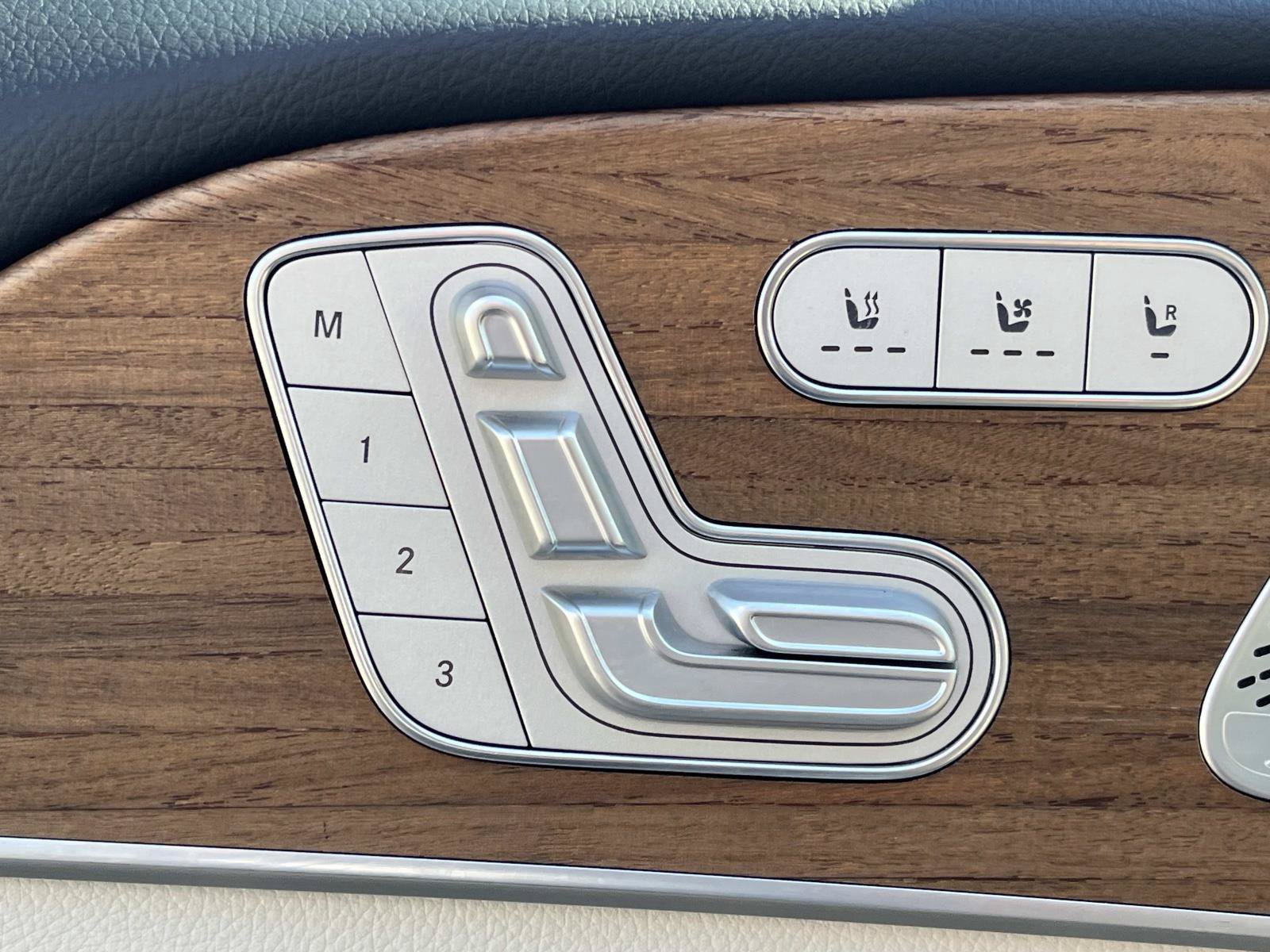 Certified 2022 Mercedes-Benz GLS 450 4MATIC image 34