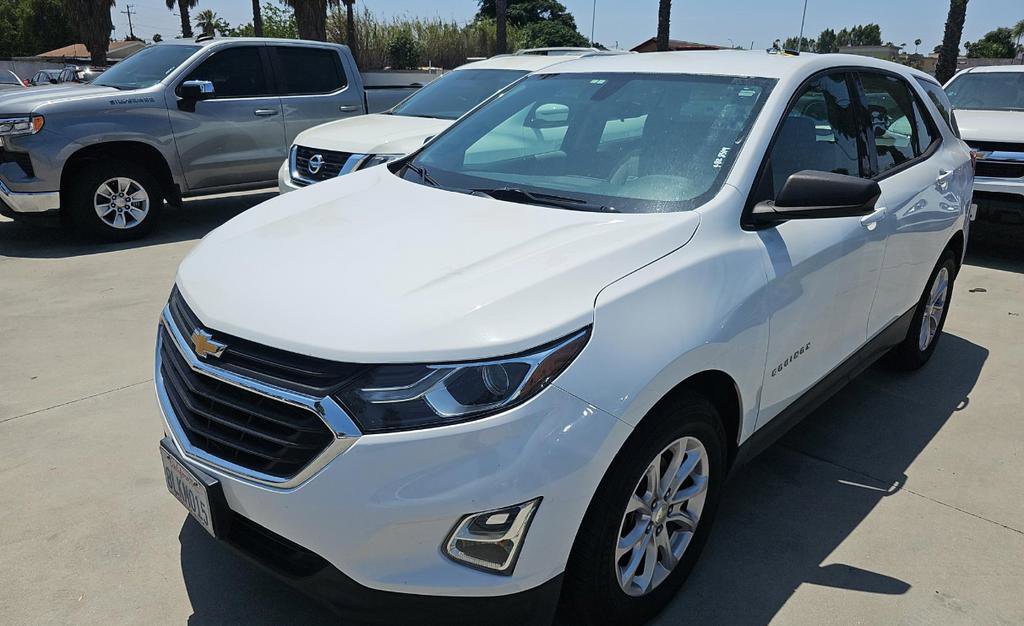 Used 2019 Chevrolet Equinox LS FWD image 2