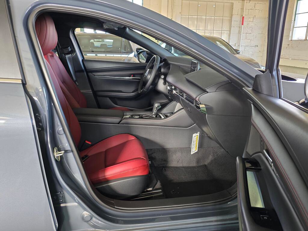 New 2026 MAZDA MAZDA3 Carbon image 12