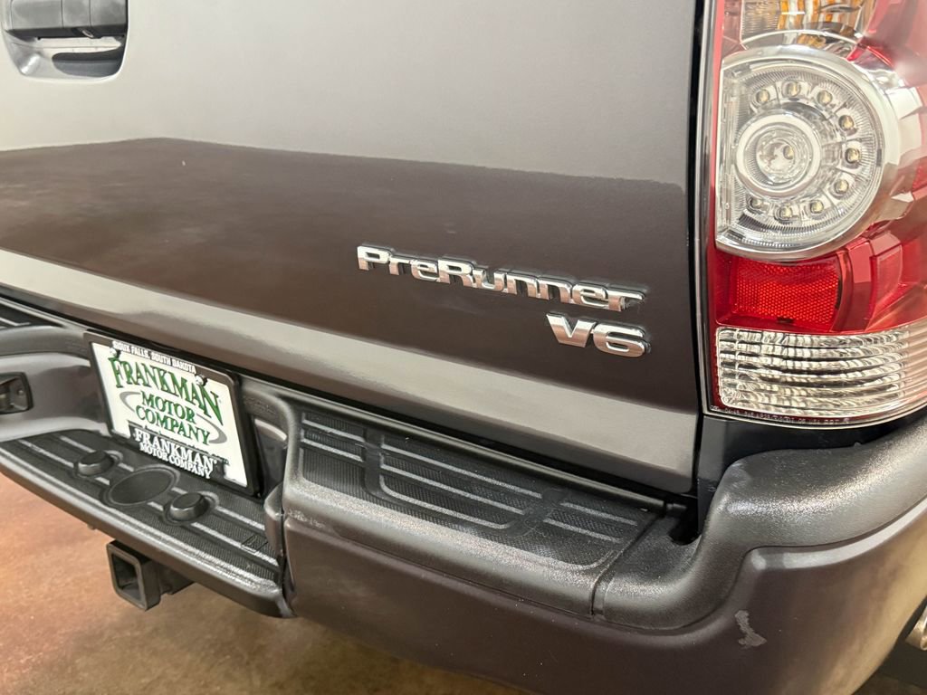 Used 2015 Toyota Tacoma PreRunner w/ TRD Sport Package RWD image 55