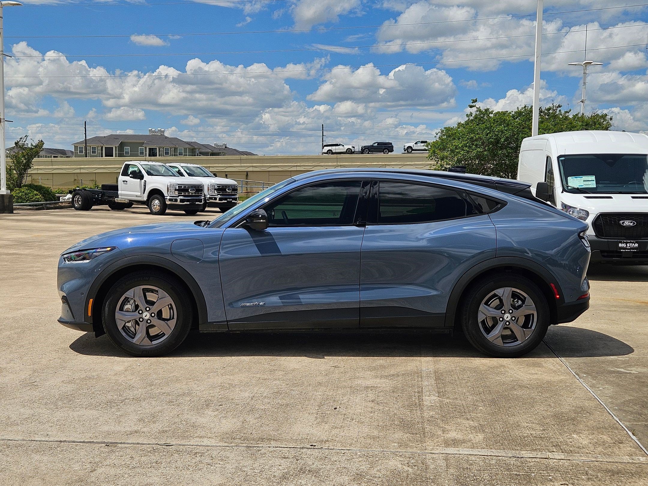 Used 2023 Ford Mustang Mach-E Select image 7