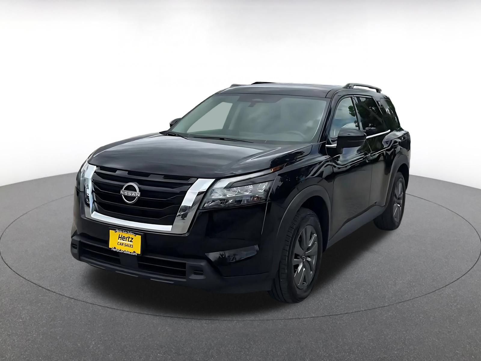 Used 2025 Nissan Pathfinder SV FWD image 7