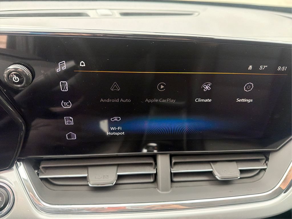 New 2026 Chevrolet Trax LT w/ Midnight Edition FWD image 15