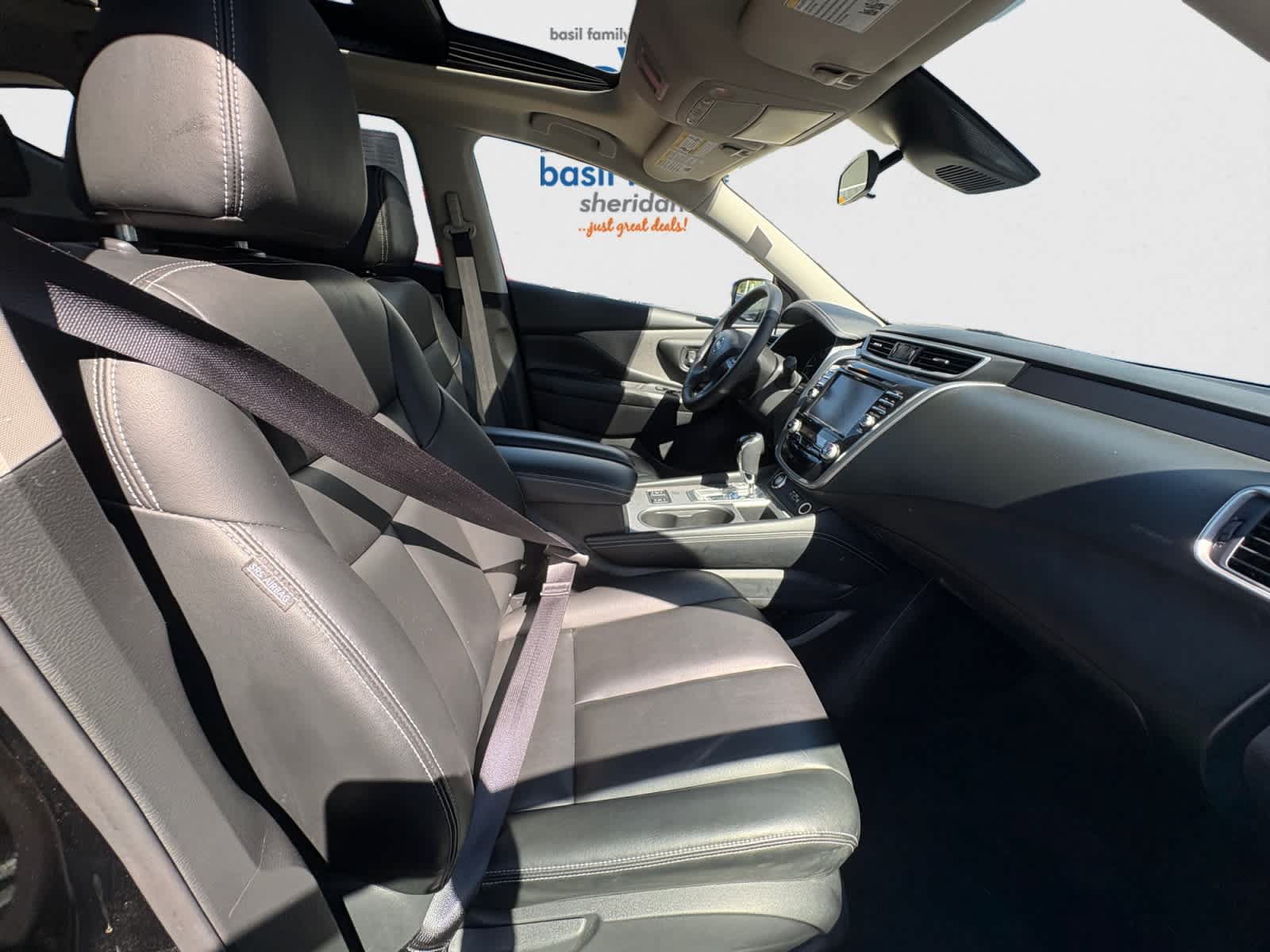 Used 2024 Nissan Murano SV AWD/4WD image 21