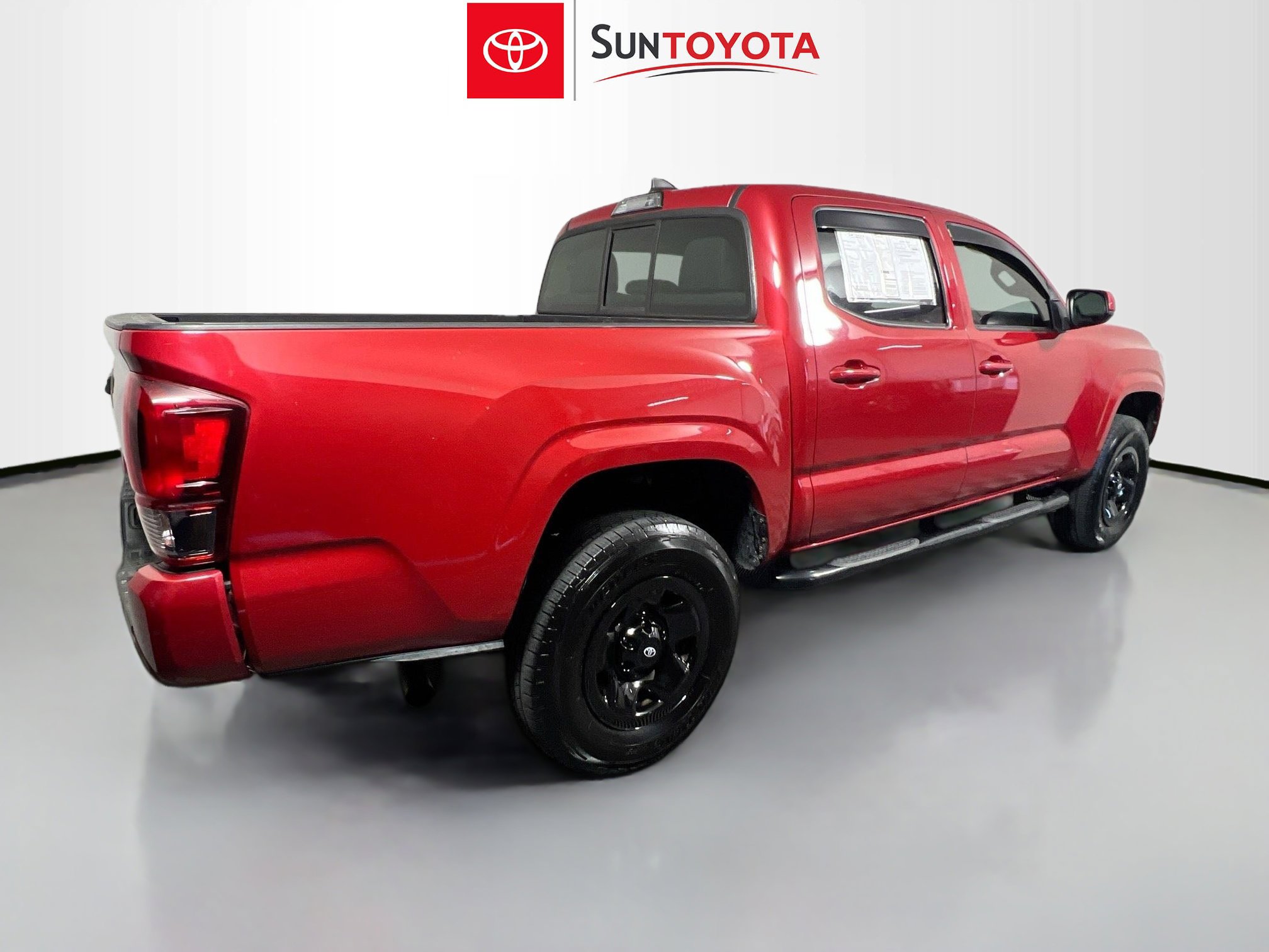 Used 2018 Toyota Tacoma SR RWD image 4
