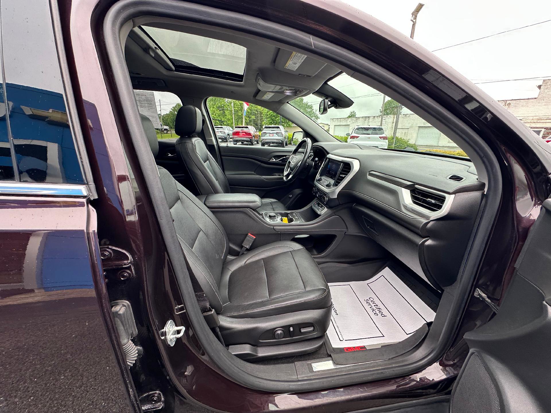 Used 2020 GMC Acadia SLT w/ Driver Alert Package II AWD/4WD image 24