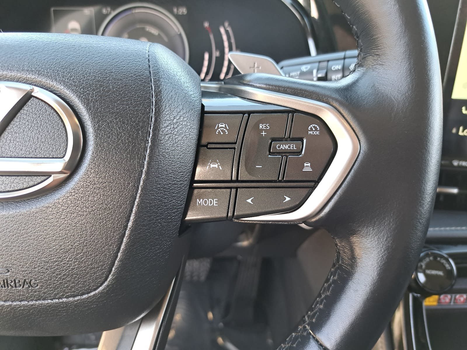 Used 2026 Lexus NX 350h AWD w/ Accessory Package (2T) image 20
