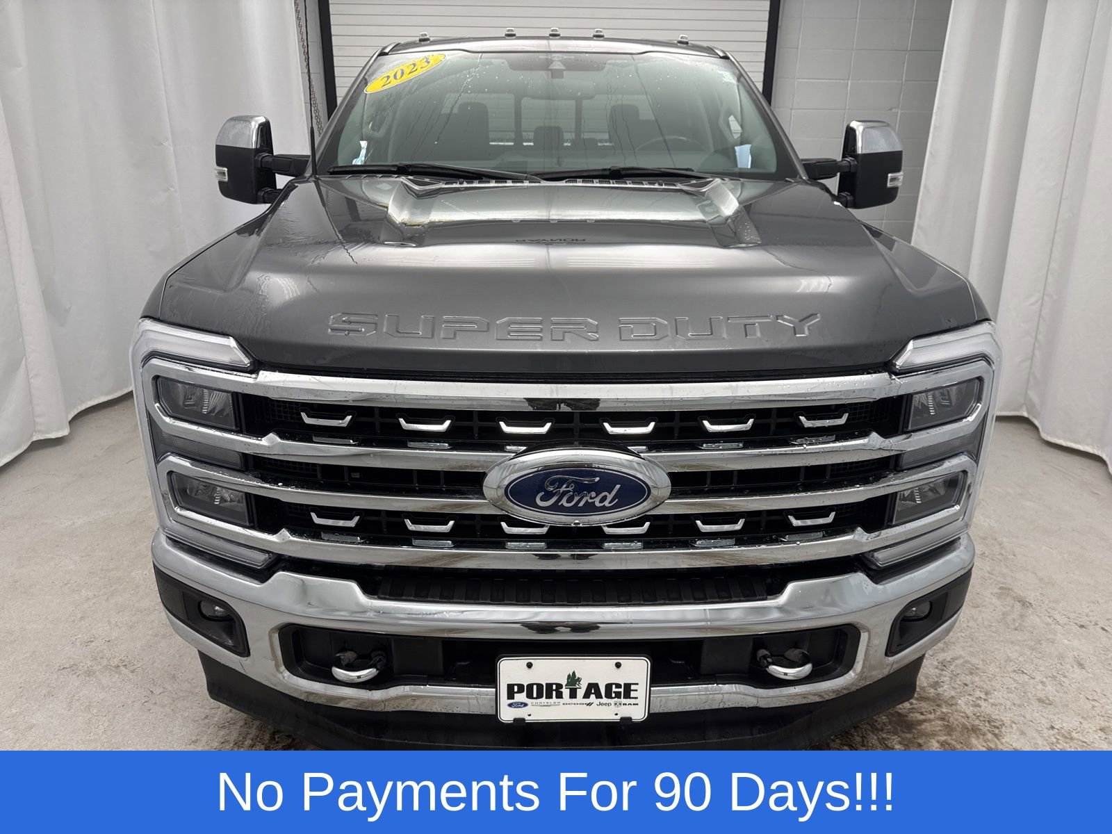 Used 2023 Ford F350 Lariat w/ Chrome Package image 9