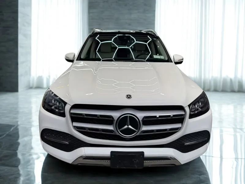 Used 2022 Mercedes-Benz GLS 450 4MATIC image 1