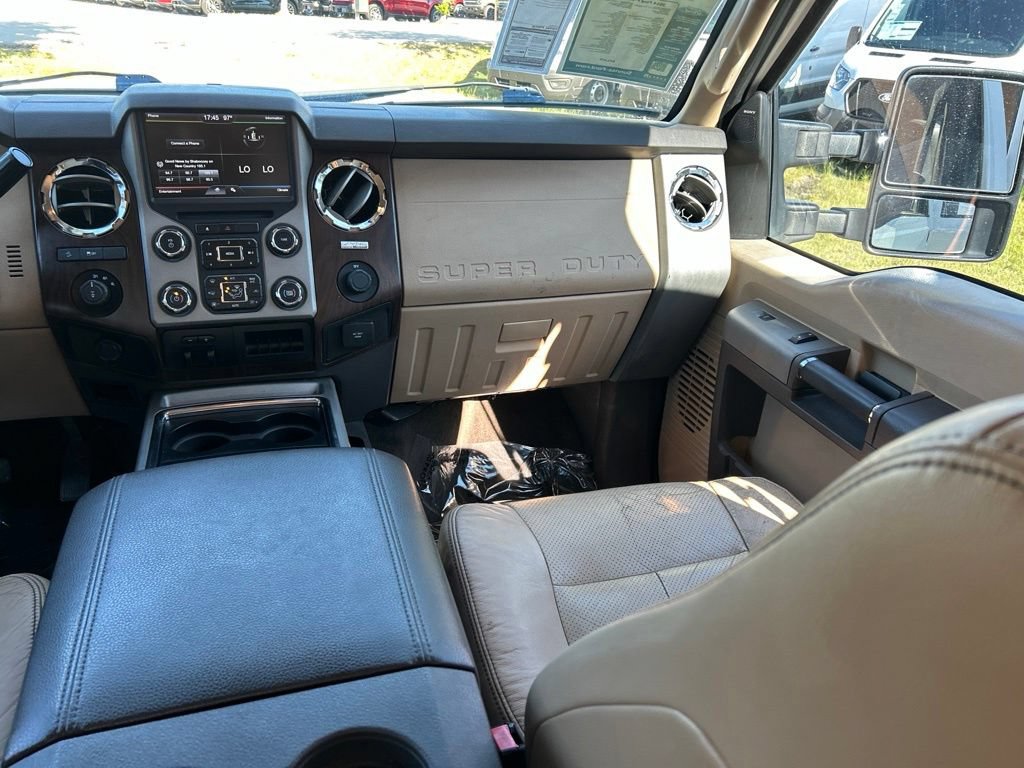 Used 2014 Ford F250 Lariat w/ Chrome Package AWD/4WD image 11