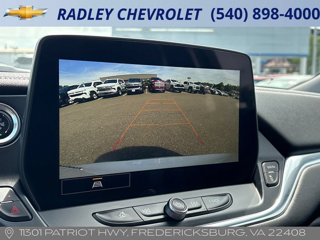 Certified 2025 Chevrolet Blazer LT FWD image 9