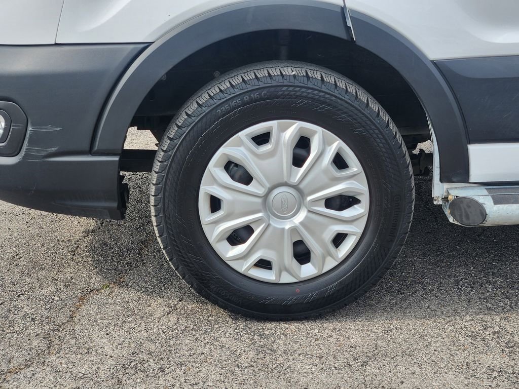 Used 2024 Ford Transit 250 Low Roof w/ Exterior Upgrade Package image 12