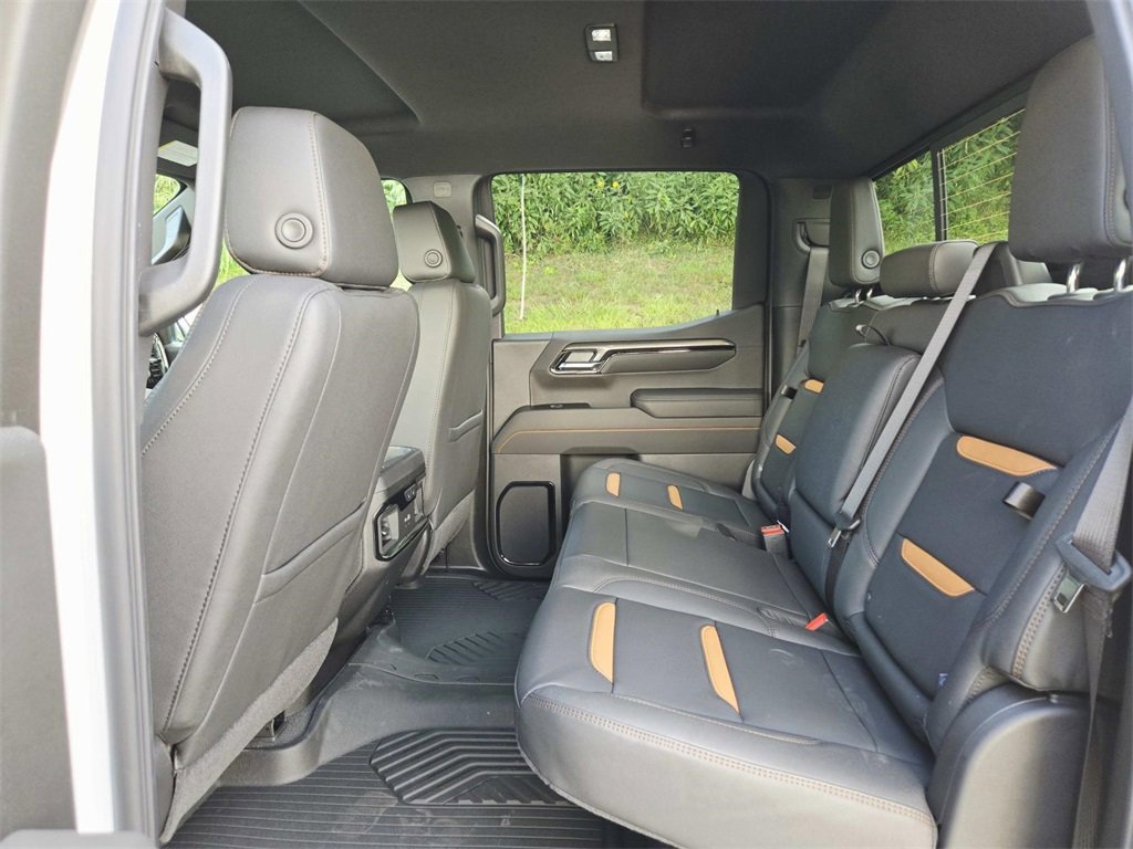 New 2026 GMC Sierra 1500 AT4 w/ AT4 Premium Package image 14