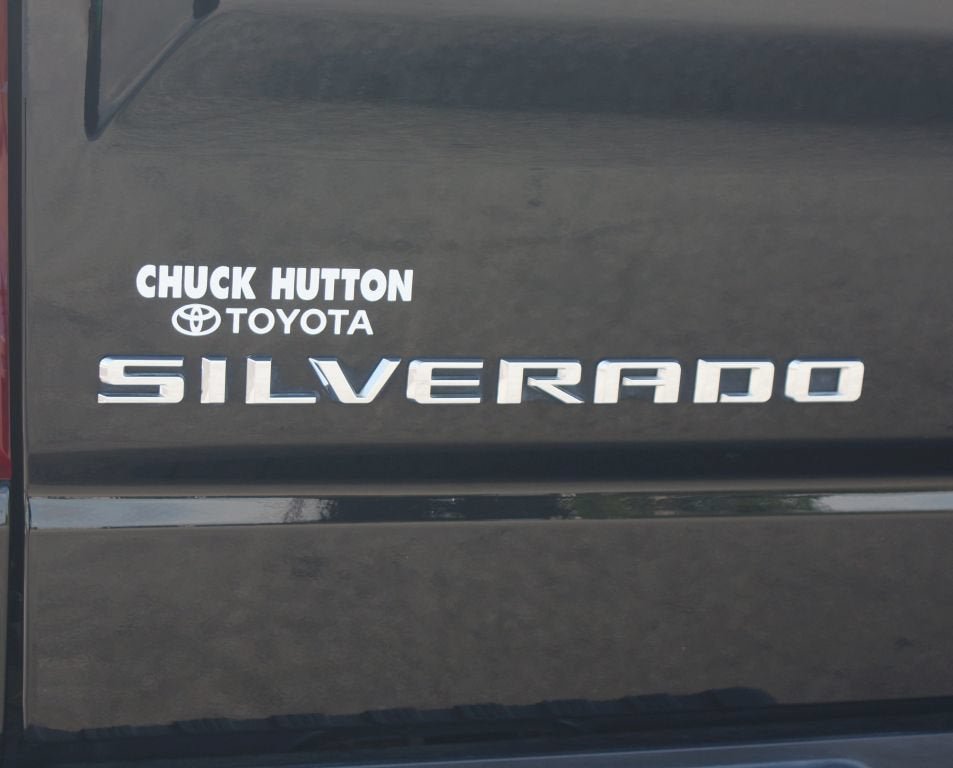 Used 2022 Chevrolet Silverado 1500 ZR2 w/ Technology Package AWD/4WD image 21