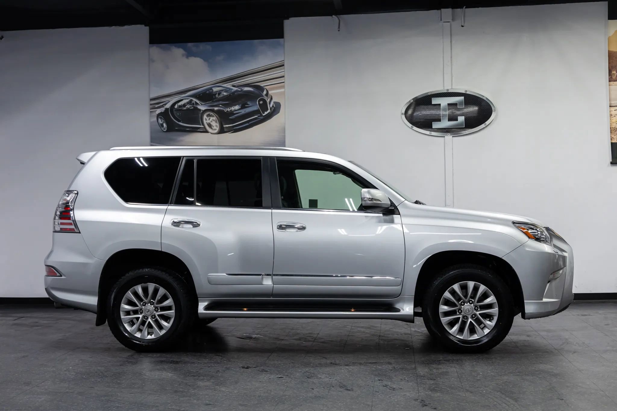 Used 2015 Lexus GX 460 image 13
