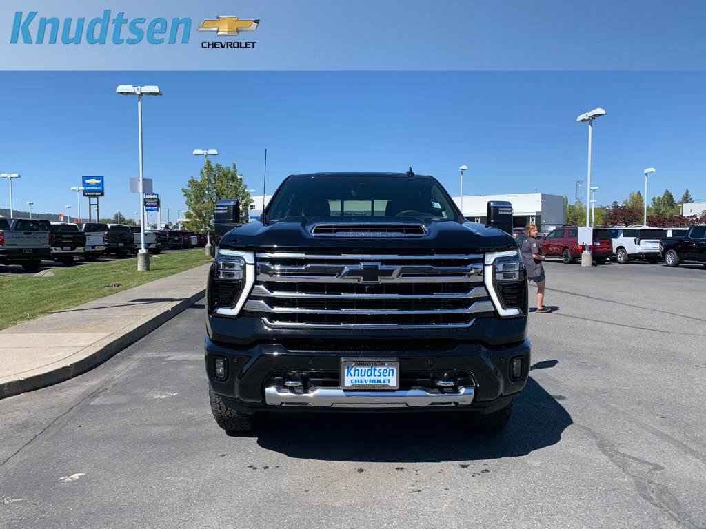 New 2026 Chevrolet Silverado 2500 High Country w/ Technology Package AWD/4WD image 2