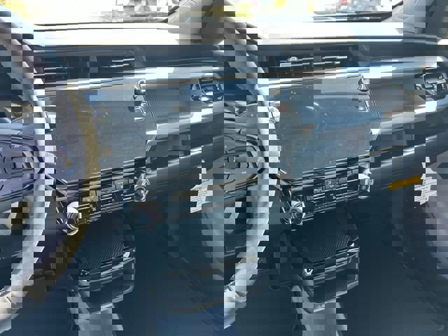 New 2027 Chevrolet Bolt LT w/ Comfort Package image 26