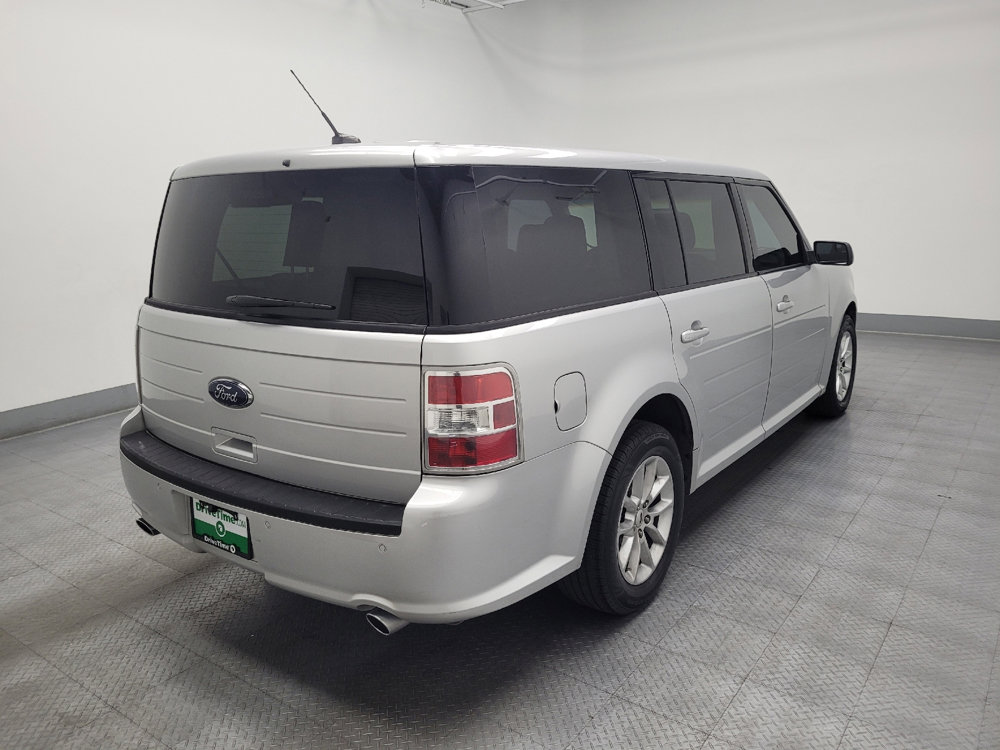 Used 2014 Ford Flex SE image 9