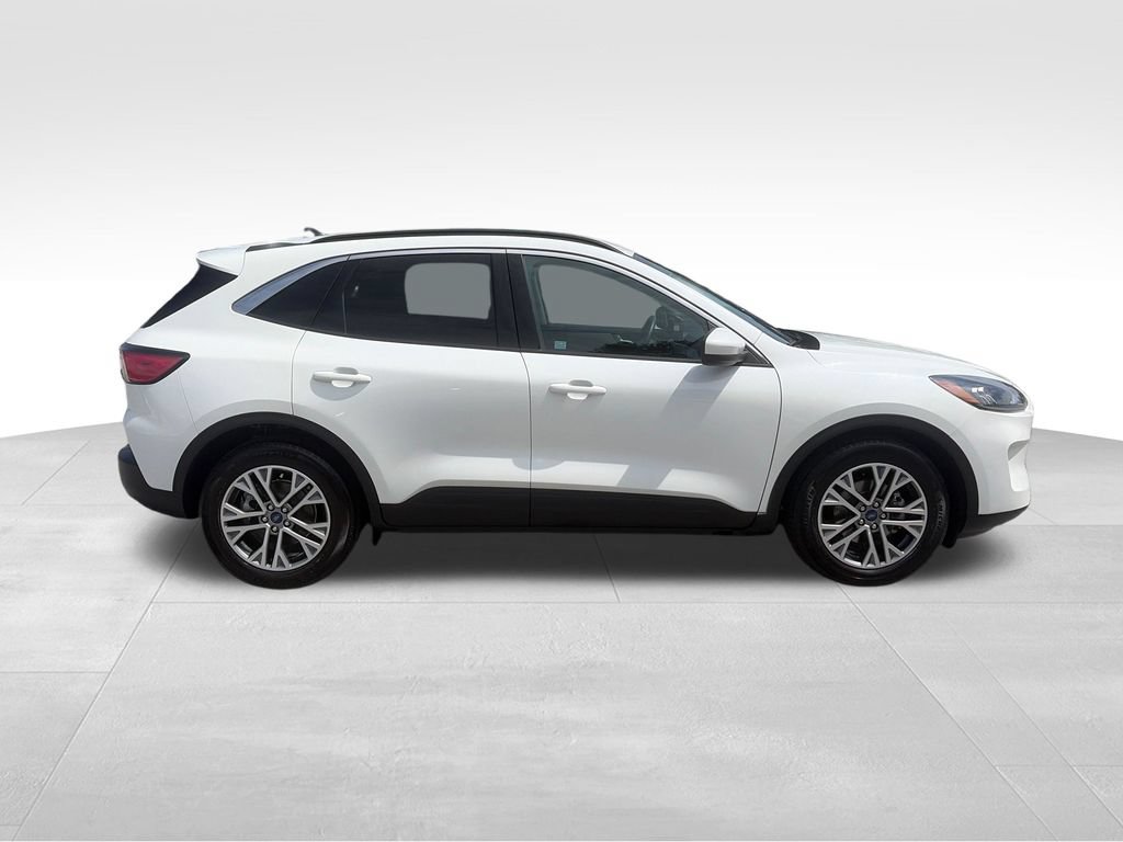 Used 2022 Ford Escape SEL w/ Technology Package FWD image 7