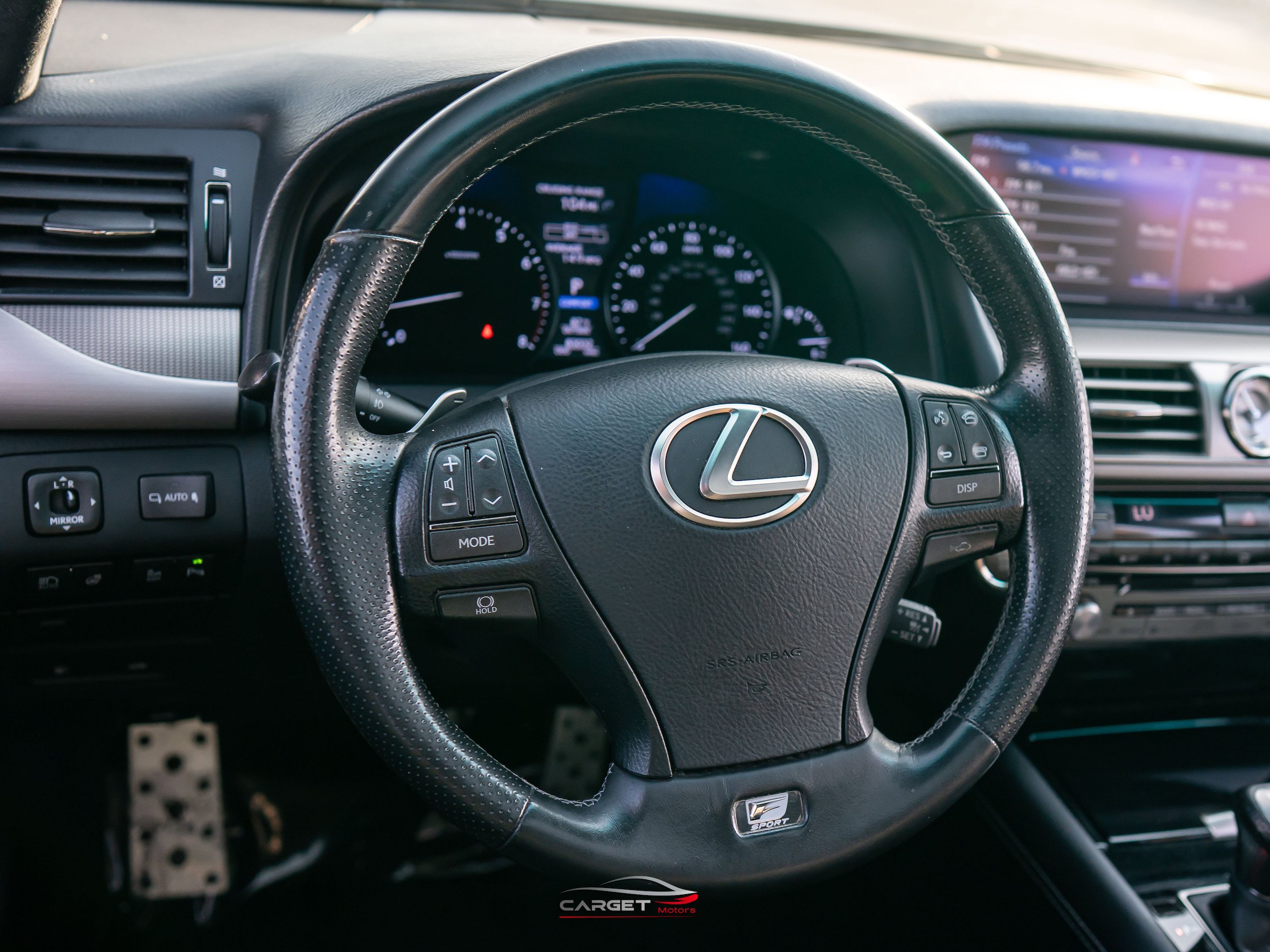 Used 2017 Lexus LS 460 F Sport RWD image 23