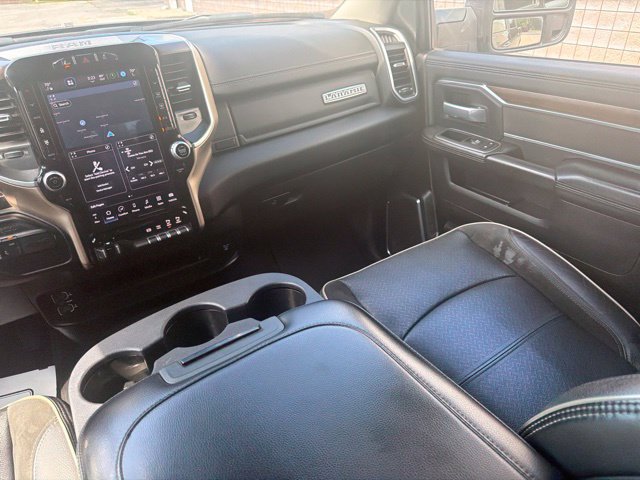 Used 2024 RAM 2500 Laramie w/ Safety Group AWD/4WD image 38