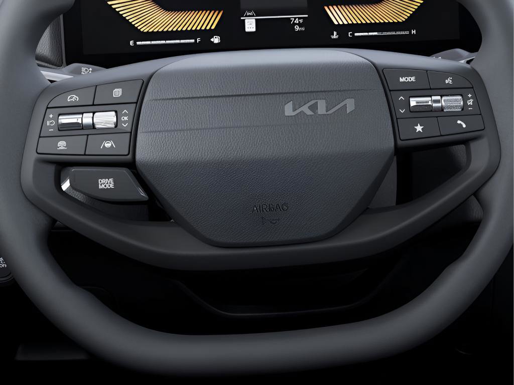 New 2025 Kia K4 LXS image 40