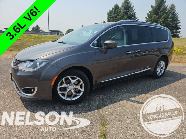 Used 2018 Chrysler Pacifica Touring-L Plus w/ Advanced Safetytec Group