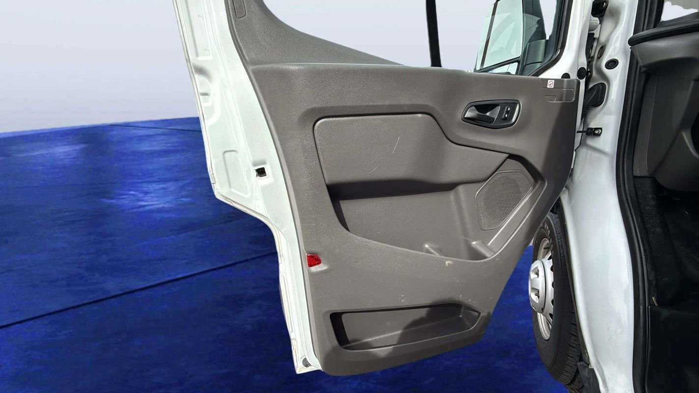 Used 2020 Ford Transit 150 Low Roof AWD image 14
