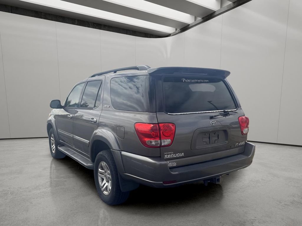 Used 2005 Toyota Sequoia Limited image 2